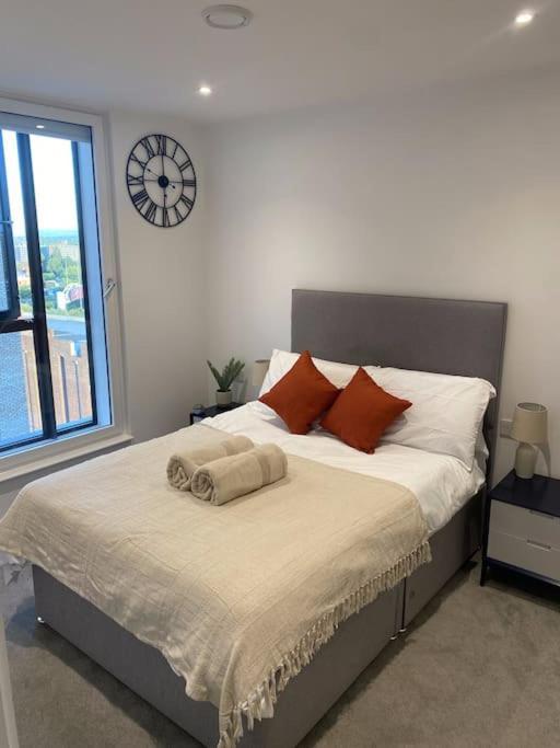 Central Manchester-1Br Apartment Free Parking-Cinema Room 外观 照片