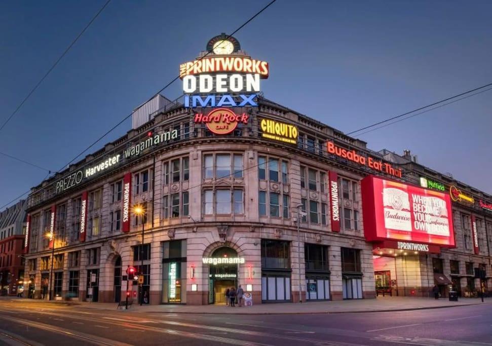 Central Manchester-1Br Apartment Free Parking-Cinema Room 外观 照片